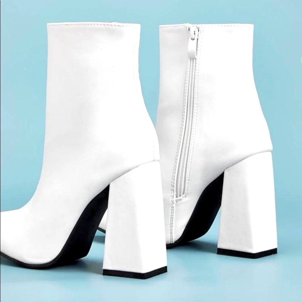 Zipper Ankle Shoe